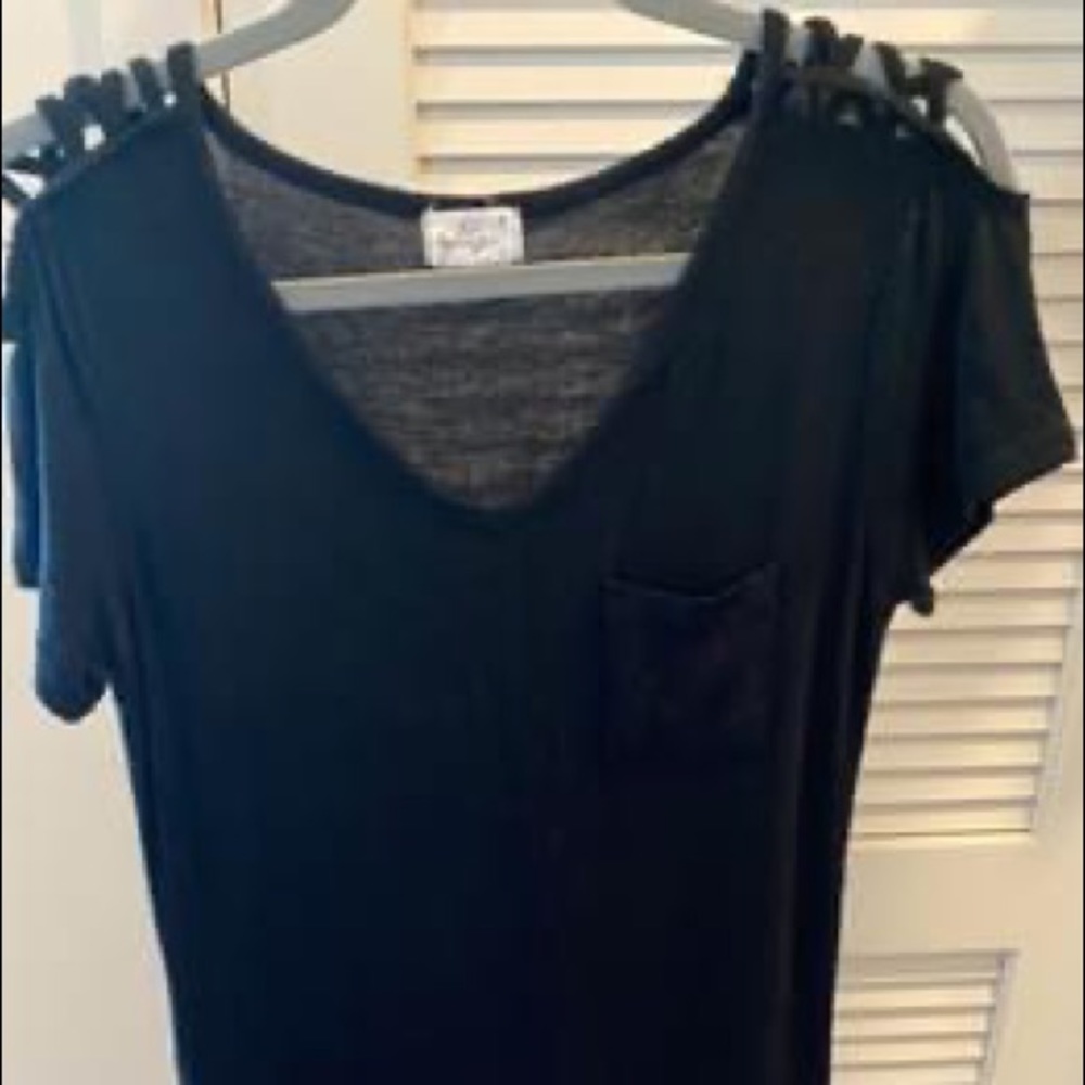 Same as grey dress on my feed but in black